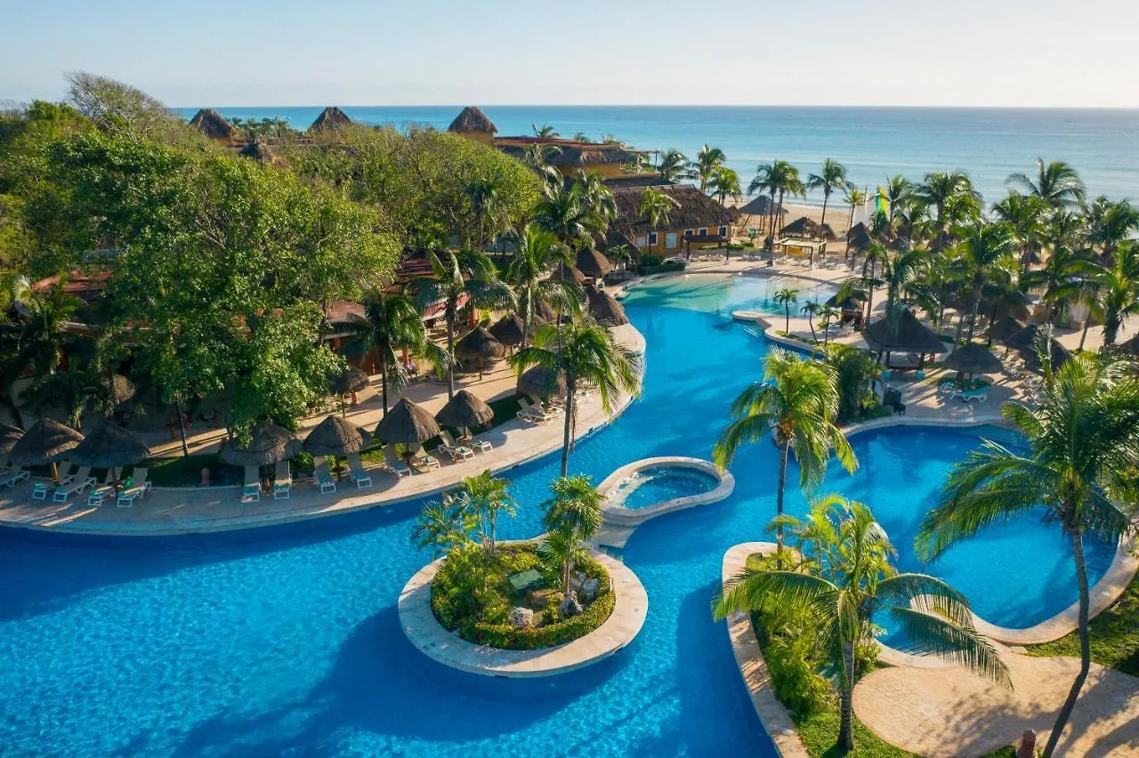 Iberostar Waves Tucan Playa del Carmen