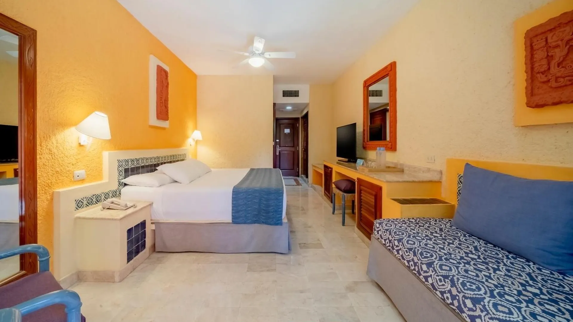 Iberostar Waves Tucan Playa del Carmen