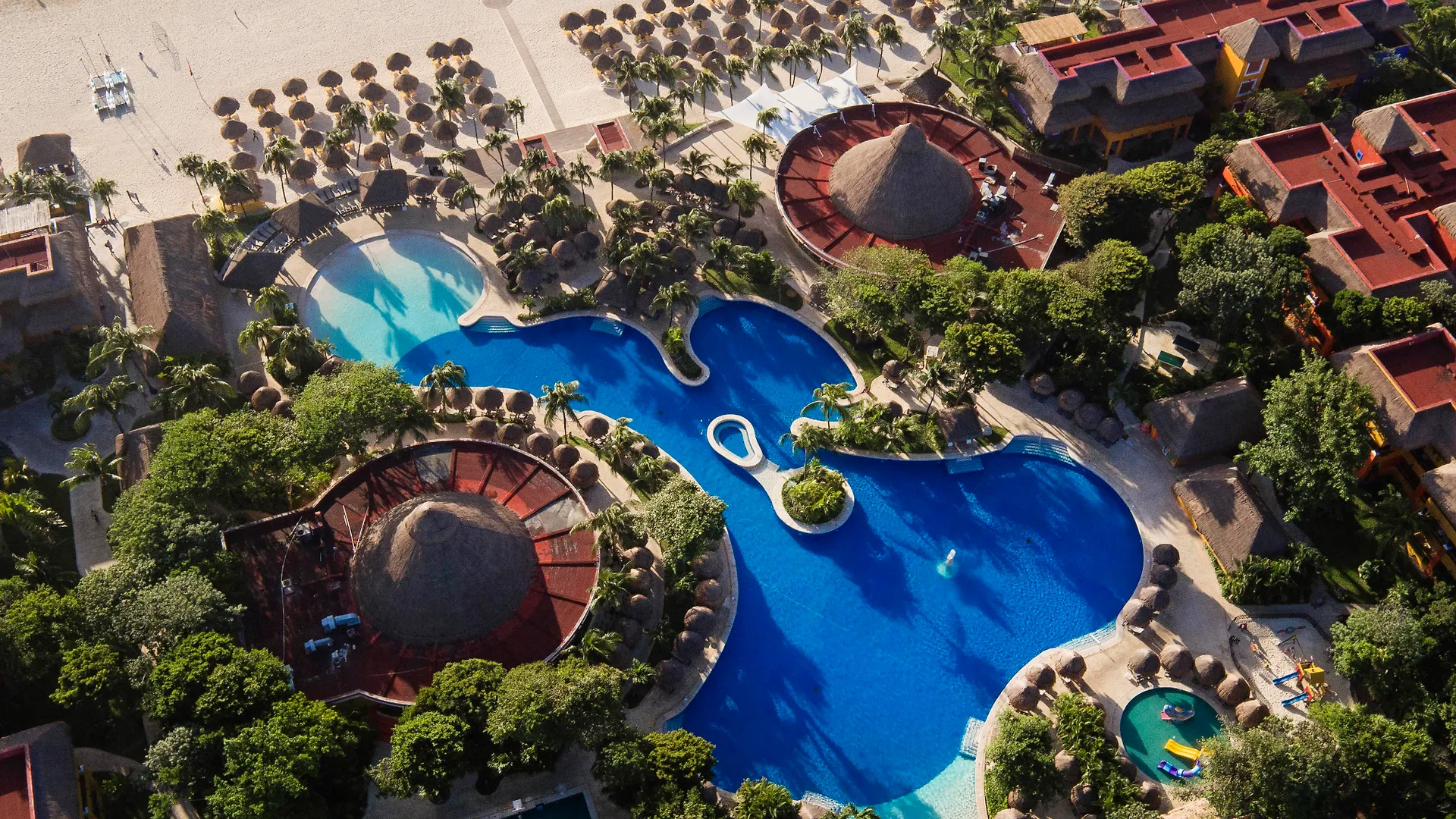 Iberostar Waves Tucan Playa del Carmen
