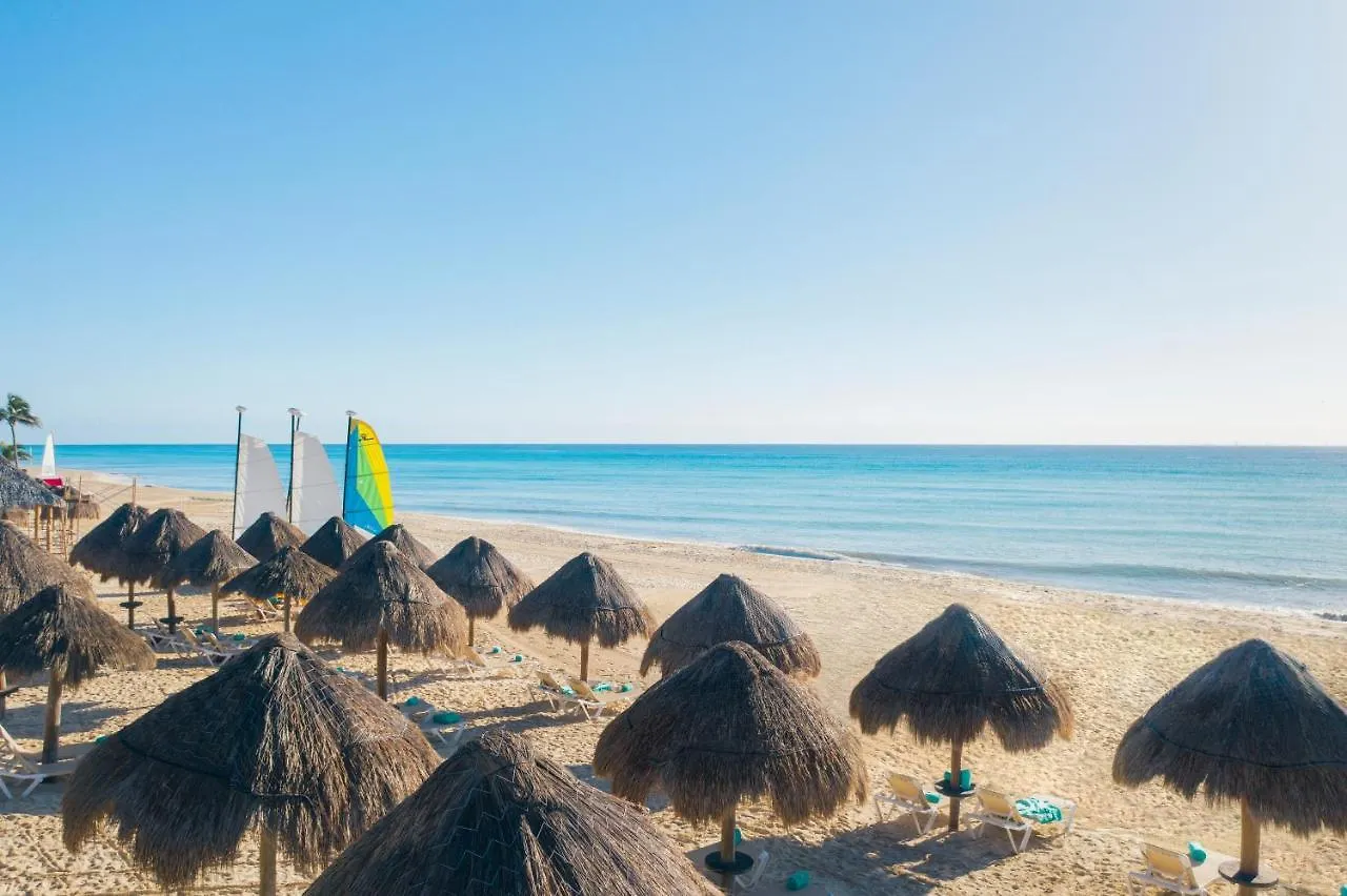 Iberostar Waves Tucan Playa del Carmen